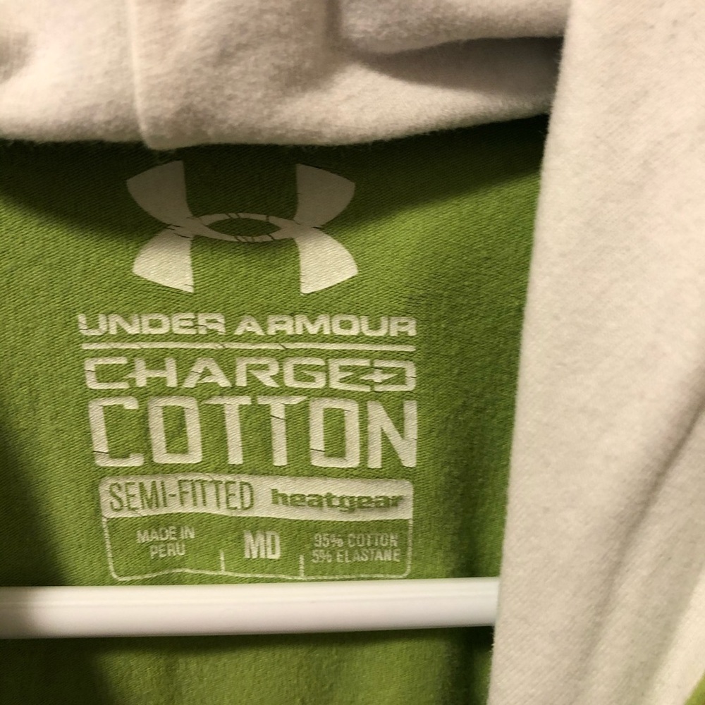 Under Armour woman’s fitted short sleeve hoodie, M - Picture 3 of 5